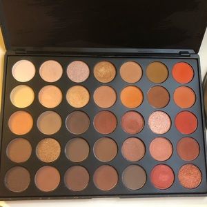 Morphe 35O Palette Gently Used